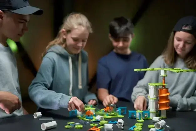 Geomag Magnetic Toys | Gravity Elevator Recycled 207 pcs