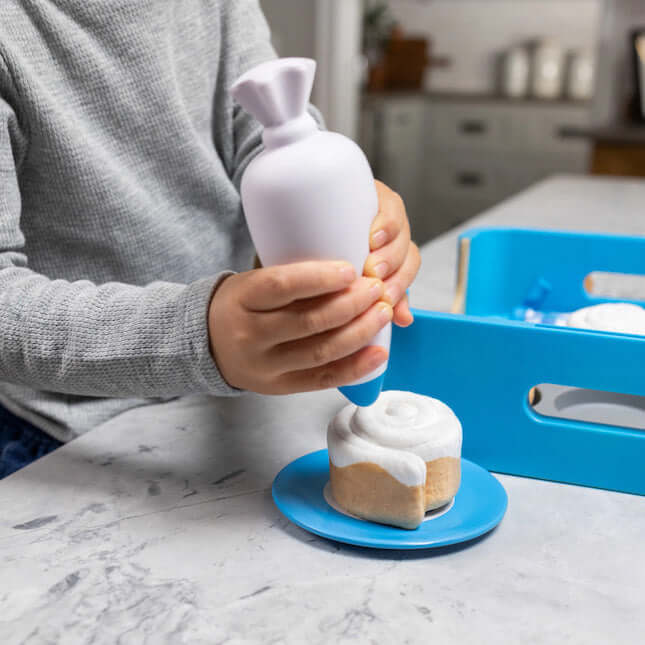 Pretendables Cinnamon Roll Set Playset