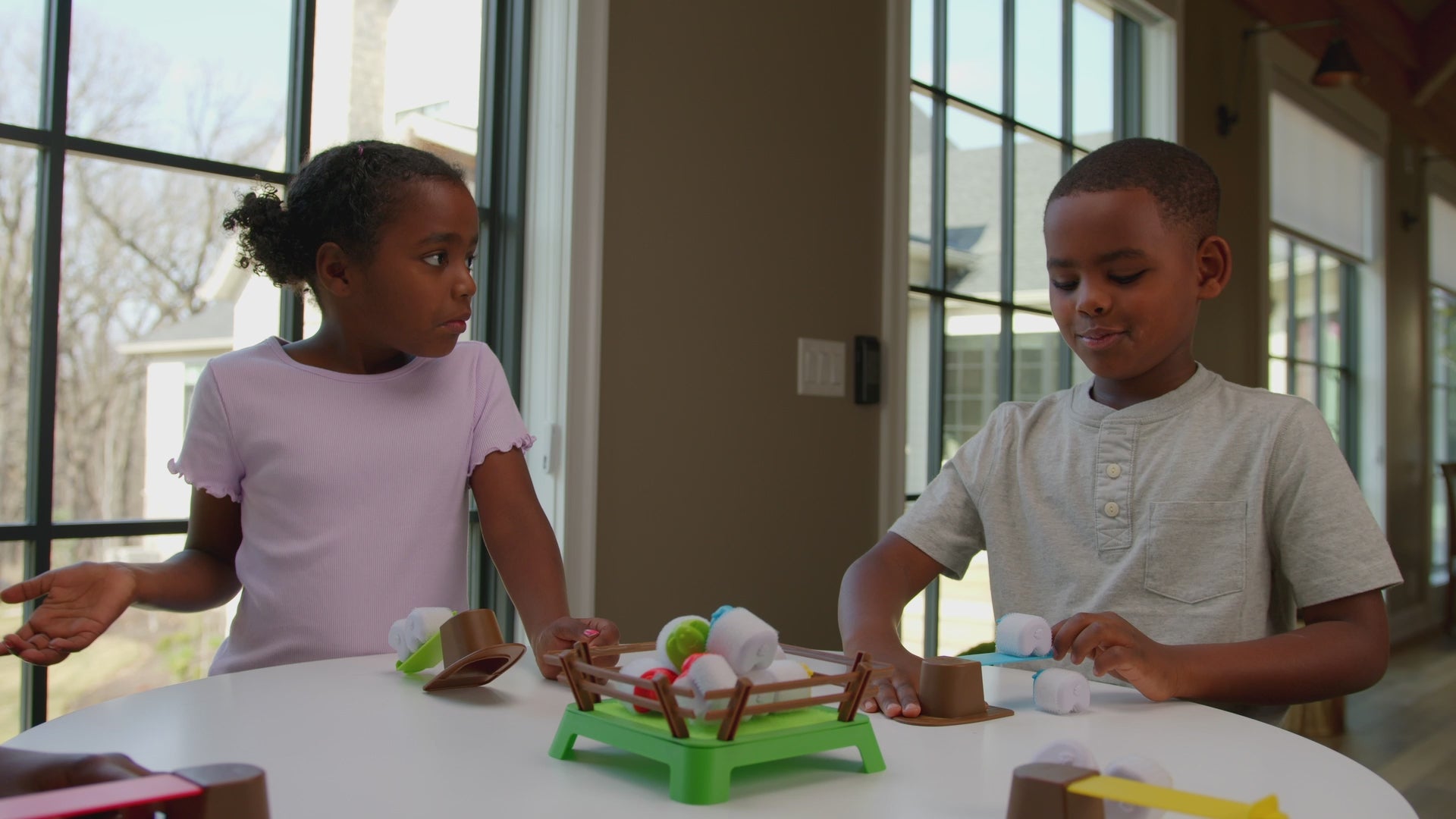 Video showing the Fat Brain Heap O Sheep Game