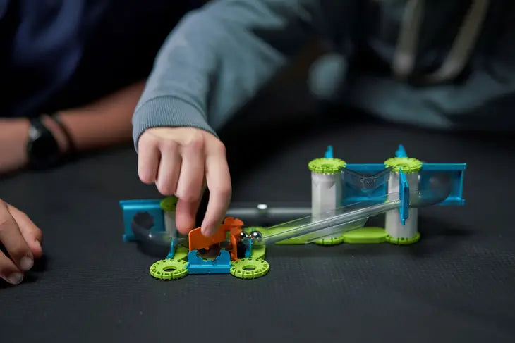 Geomag Magnetic Toys | Gravity Race Track Recycled 67 pcs