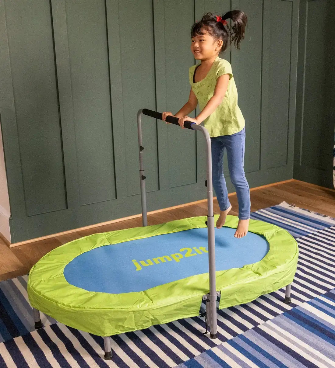 Jump2It Indoor Trampoline with Adjustable Handle