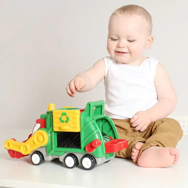 Flip 'n' Tip Fred Recycling Truck Wow Toys Gear Driven Truck